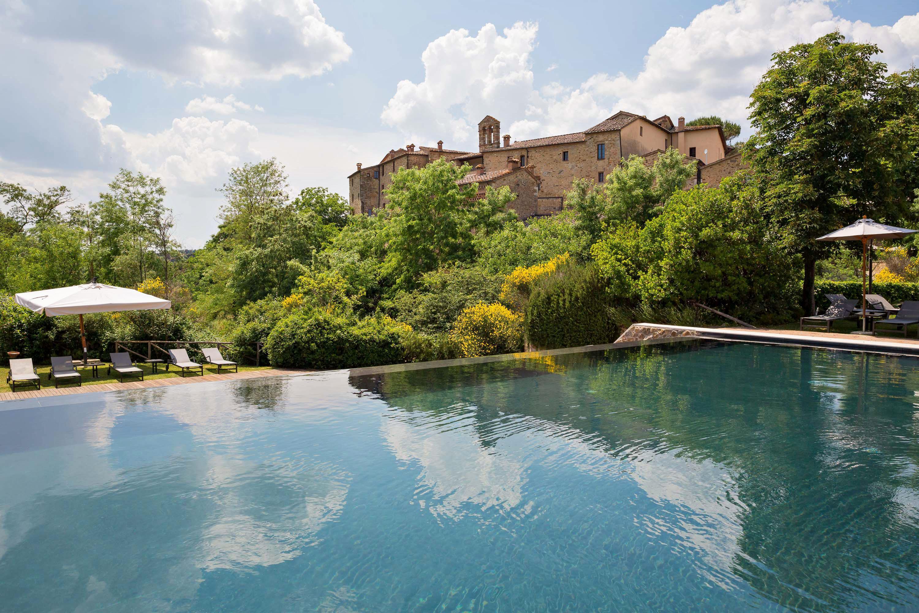 Castel Monastero - The Leading Hotels Of The World Castelnuovo Berardenga Extérieur photo