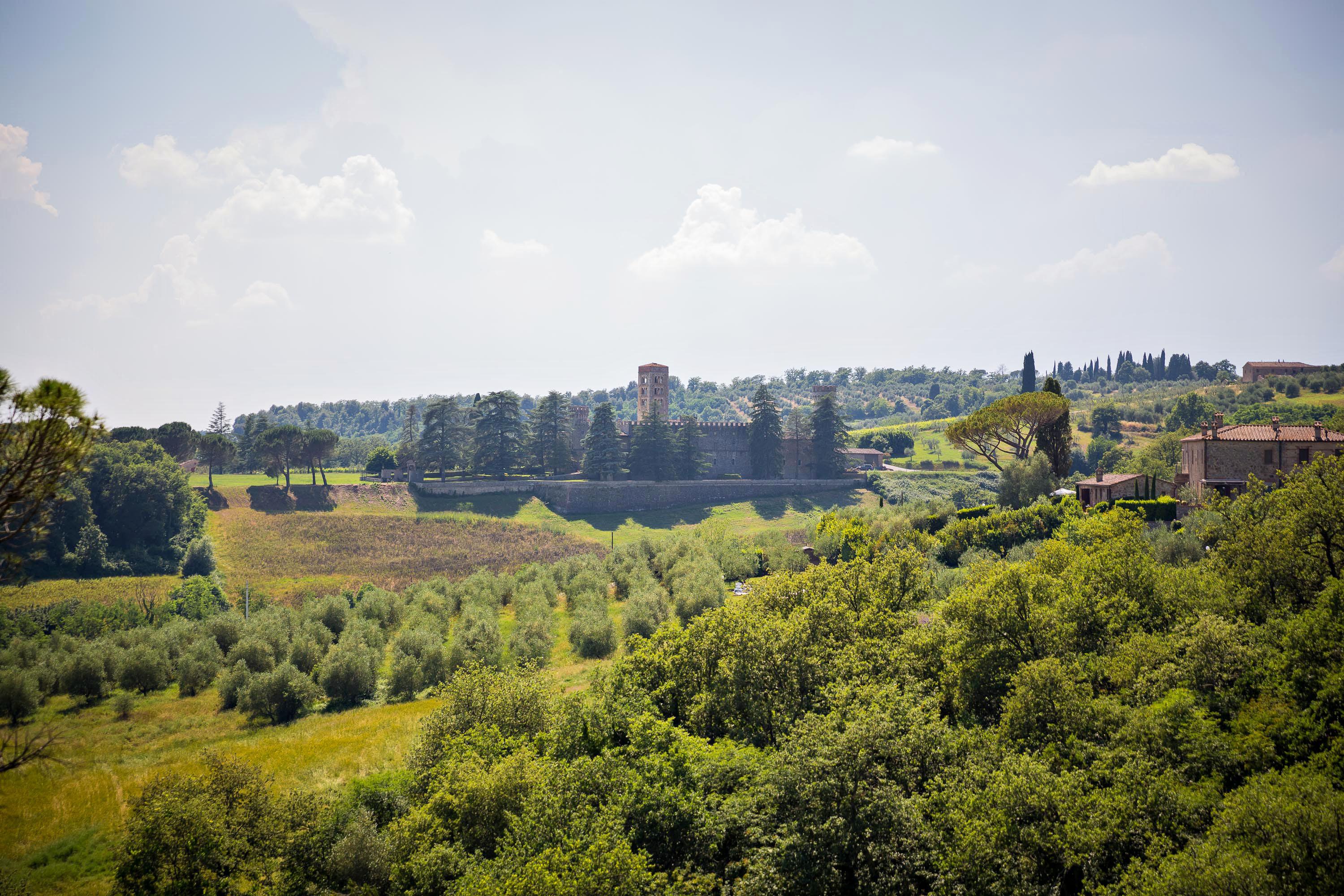 Castel Monastero - The Leading Hotels Of The World Castelnuovo Berardenga Extérieur photo